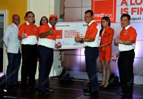KL03_14082014_REDBOX