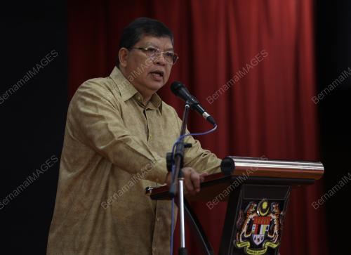 TAN SRI JOHARI ABDUL
