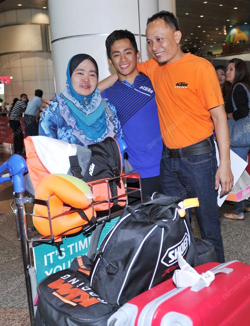 KL03_14112012_MOTO3