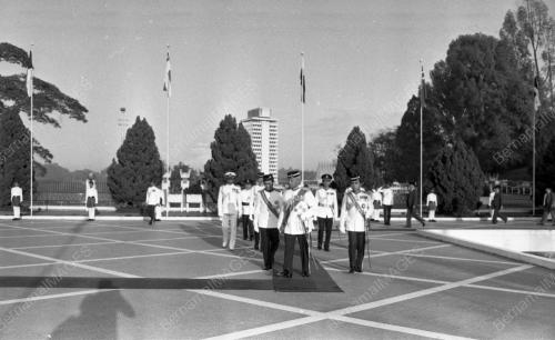 KL03_15012015_HARI_PAHLAWAN