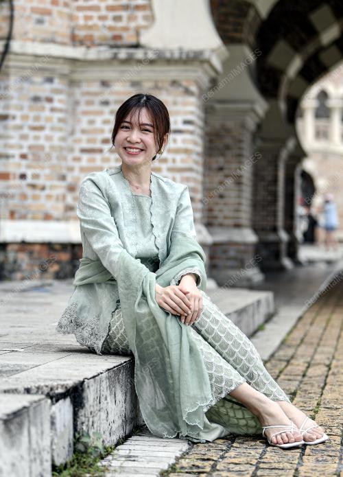 ALLYNA WONG