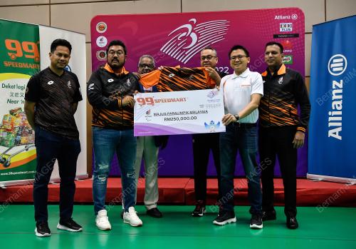 DATUK SERI MEGAT D SHAHRIMAN ZAHARUDIN