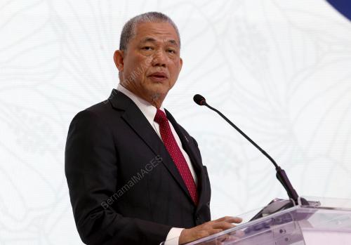 DATUK SERI FADILLAH YUSOF