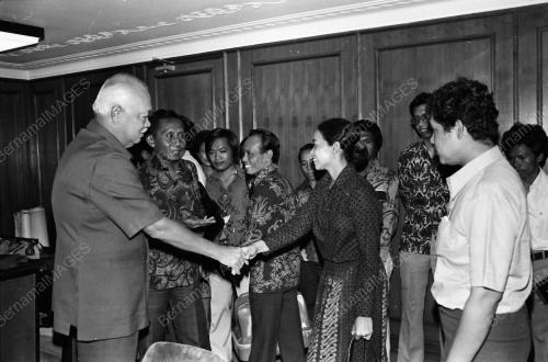 TAN SRI YAACOB LATIFF