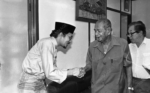ANUAR IBRAHIM