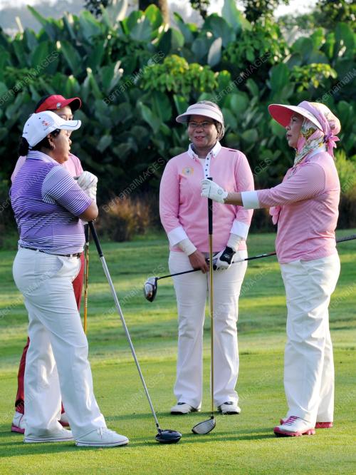 KL03_16022013_GOLF