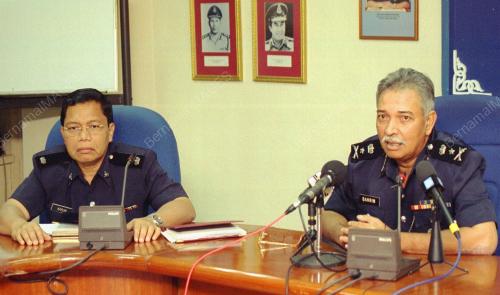 KL03_16022016_POLIS_RAYA