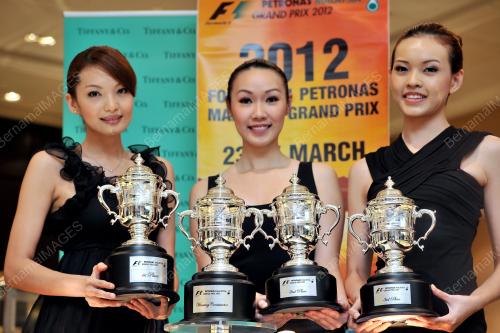 KL03_16032012_PIALA_F1