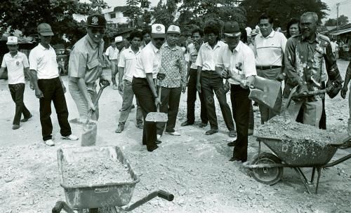 KL03_160690_GOTONG_ROYONG