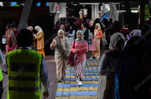 TINJAUAN HARI MALAYSIA