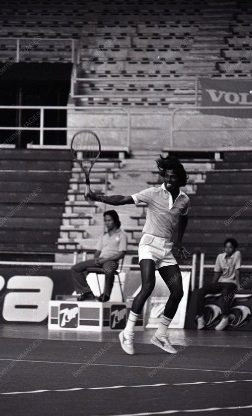 TENIS ASIA