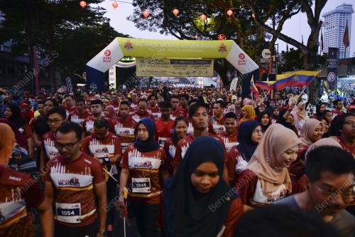 KL03_17022019_KHALID_SAMAD