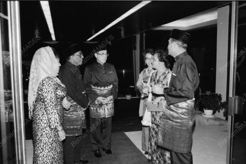 MAJLIS MAKAN MALAM