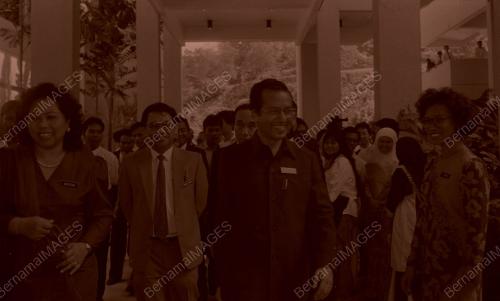 KL03_170390_MESYUARAT