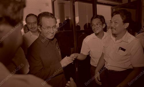 KL03_170390_PEMUDA