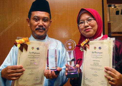 SPEMENANG HADIAH SASTERA BERUNSUR ISLAM KE-12