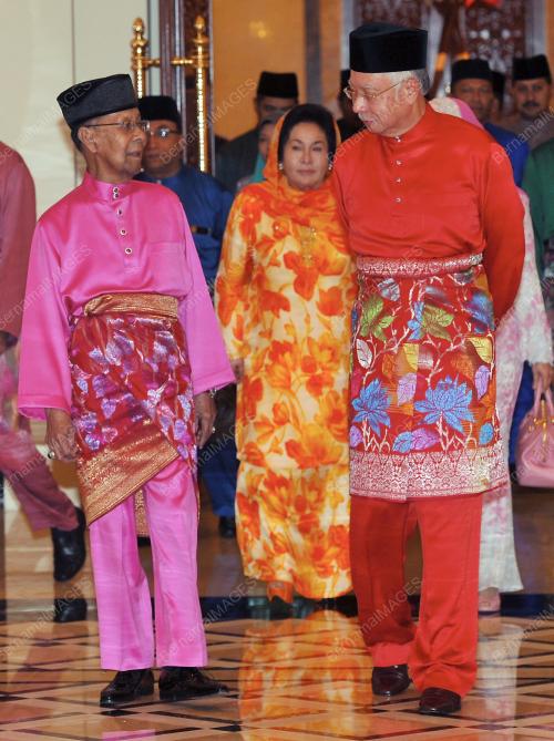 KL03_17072015_AGONG