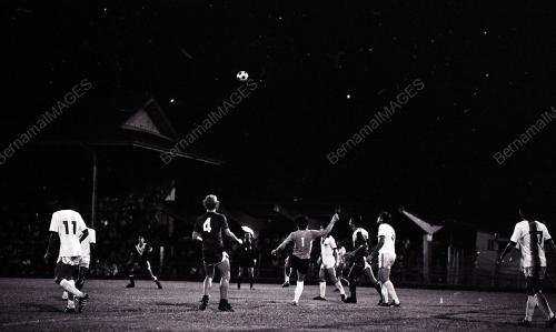 BOLA SEPAK PERSAHABATAN