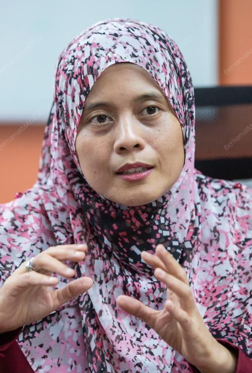 DR SHAFIZAN MOHAMED