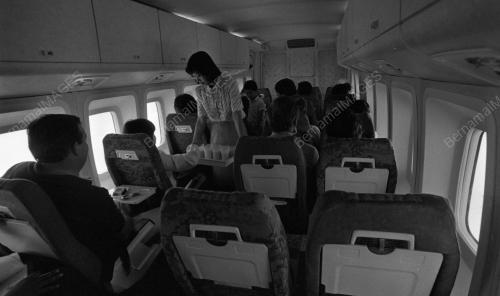 KL03_18022015_PESAWAT_BARU