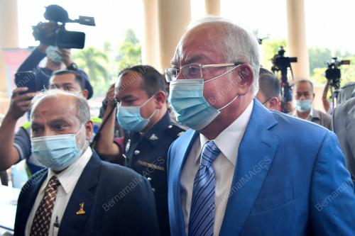 DATUK SERI NAJIB TUN RAZAK