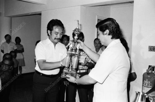 LING LIONG SIK