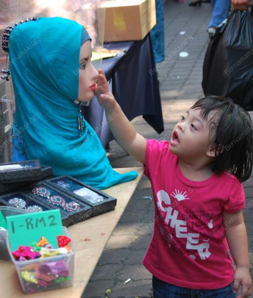 TINJAUAN RAYA