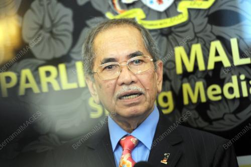 KL03_19102016_PARLIMEN