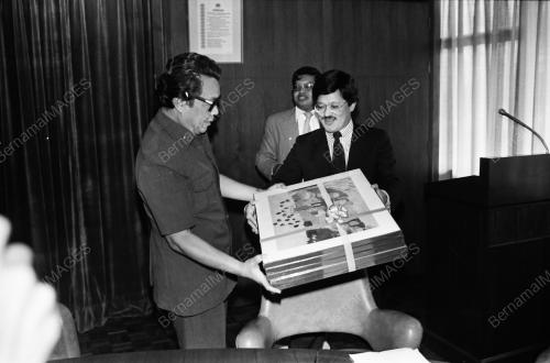 TAN SRI CHONG HON NYAN