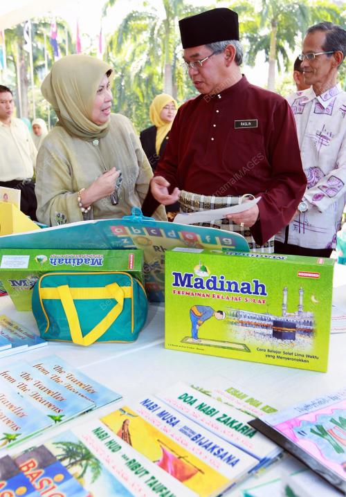 RASLIN ABU BAKAR