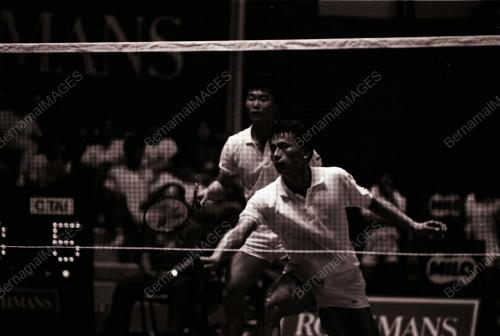 BADMINTON PIALA THOMAS-UBER