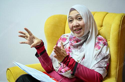 PROF DR ANIZAH ALI