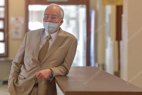 DATUK SERI NAJIB TUN RAZAK