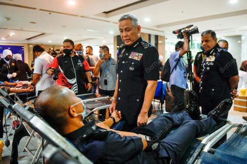 TAN SRI ACRYL SANI ABDULLAH SANI