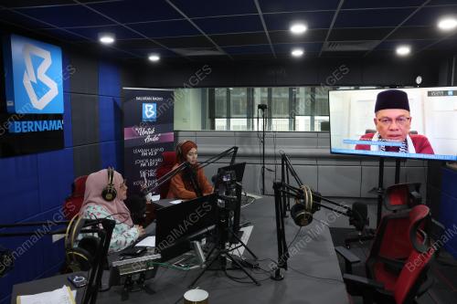 DATUK NA'IM MOKHTAR