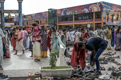 PERAYAAN DEEPAVALI BATU CAVES