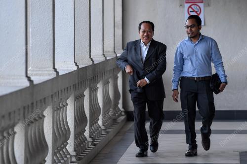 DATUK SERI AHMAD MASLAN