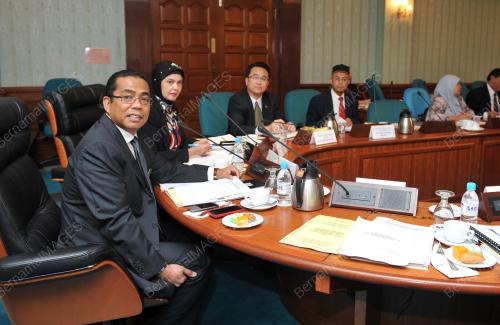 KL03_21052012_PARLIMEN