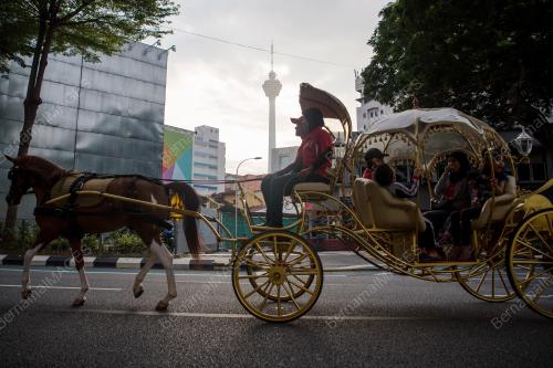 KL03_21102018_FREE_CAR