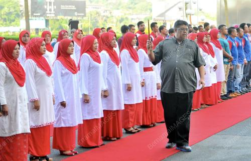 KL03_21112015_RAPTAI_UMNO