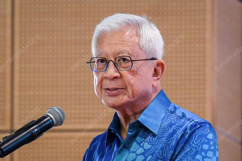 RAJA TAN SERI DATUK SERI ARSHAD RAJA TUN UDA