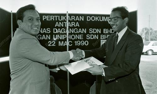 KL03_220390_DOKUMEN