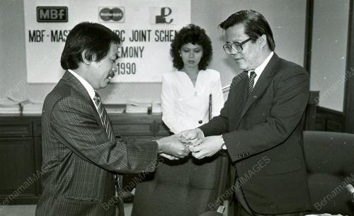 KL03_220390_PERJANJIAN