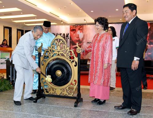 TUN DR MAHATHIR MOHAMAD