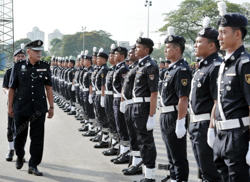 KL03_22042015_SERAH_TUGAS