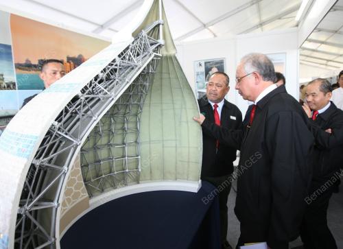 MOHD NAJIB TUN RAZAK