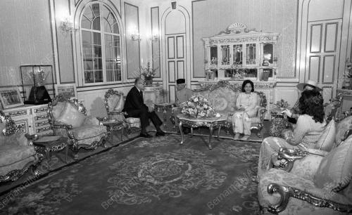 KL03_23012015_HADAP_AGONG