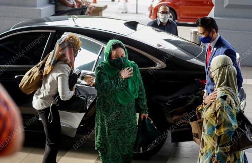 DATIN SERI ROSMAH MANSOR