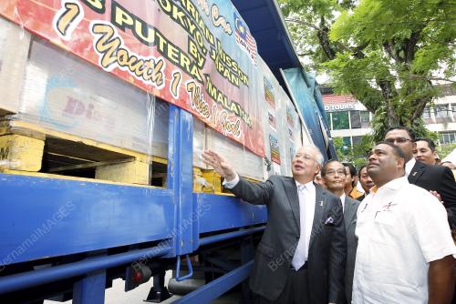 NAJIB TUN RAZAK