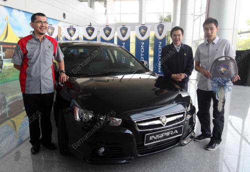 DATUK SERI MOHD NADZMI MOHD SLLEH